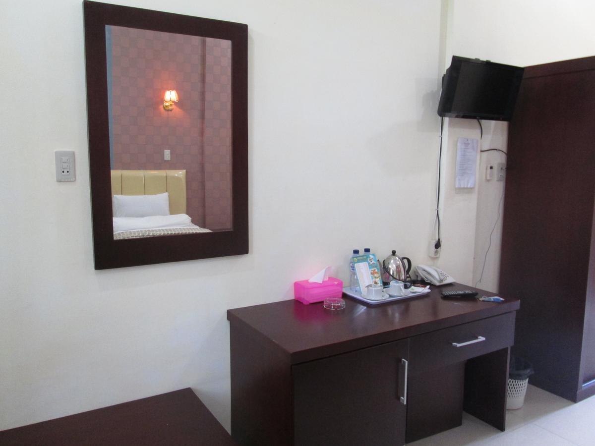 Permata Land Hotel & Resort Rantauprapat Habitación foto